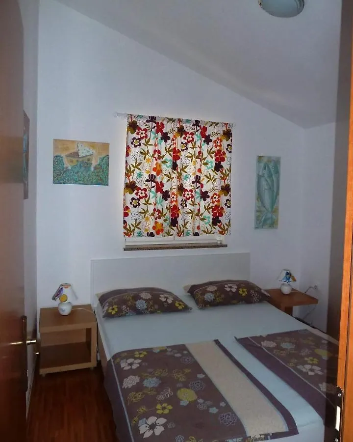 Apartmani Merlin Selce