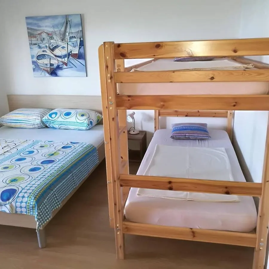 Apartmani Merlin Selce Apartment