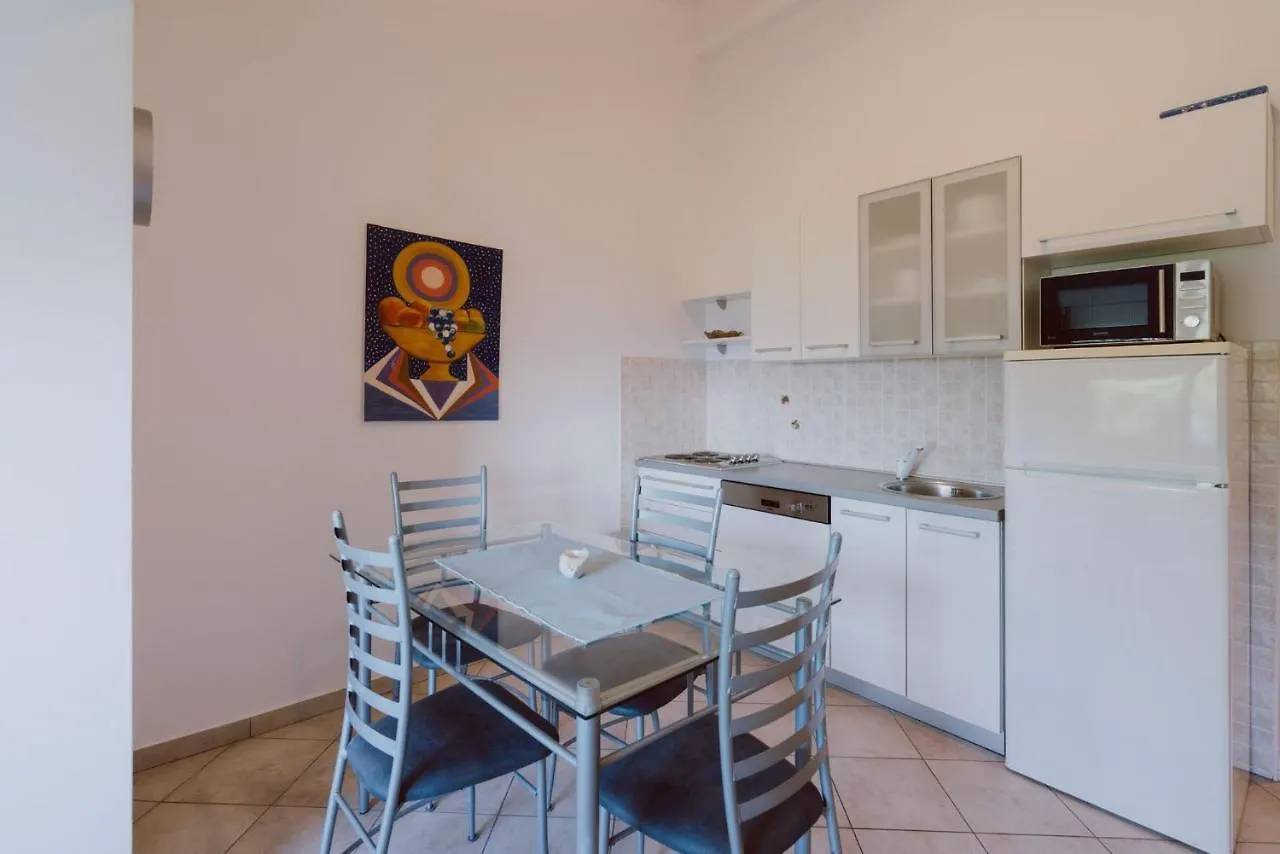 Apartmani Merlin Selce Croatia