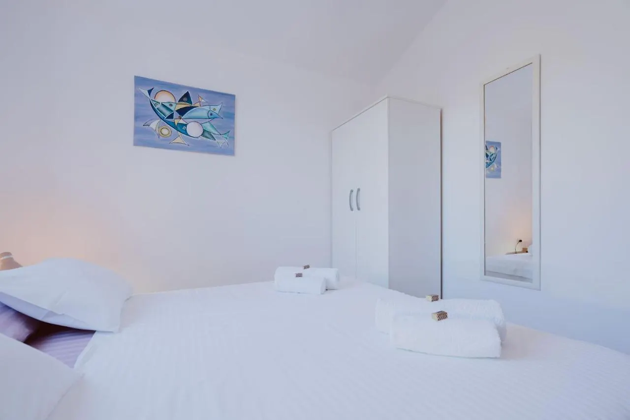 Apartmani Merlin Selce Apartment