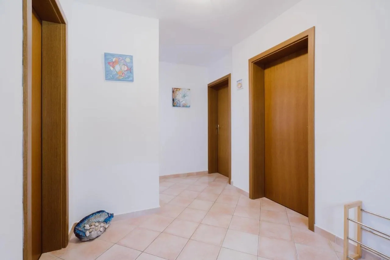 Apartmani Merlin Selce Apartment
